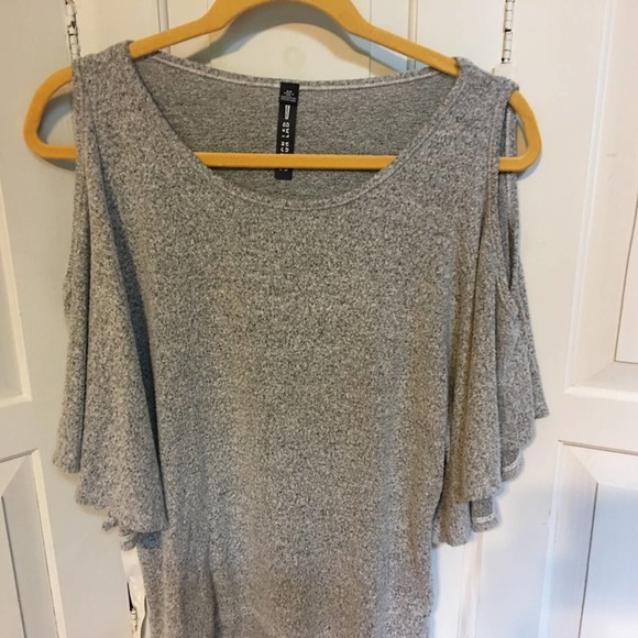 Design Lab Lord & Taylor Top - Picture 2 of 7